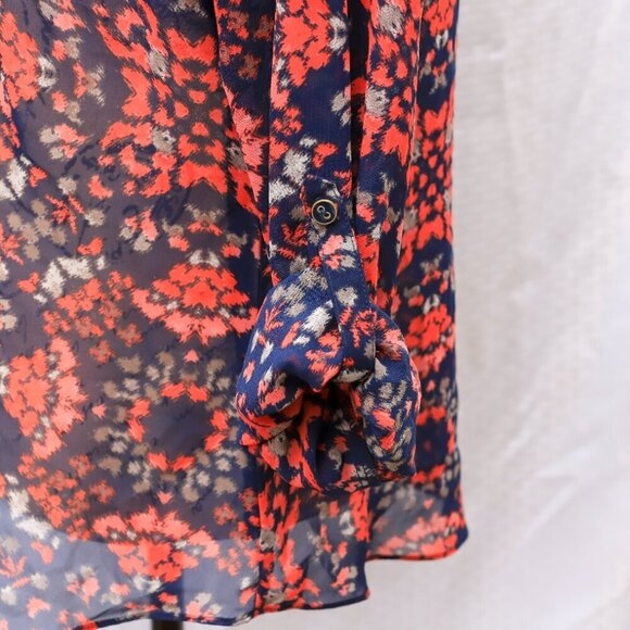 a.n.a Size L V-neck roll tab sleeve blue/red button on v lightweight blouse - Picture 7 of 12